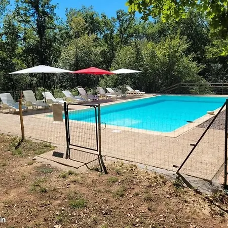 Le Colombet * Audrix